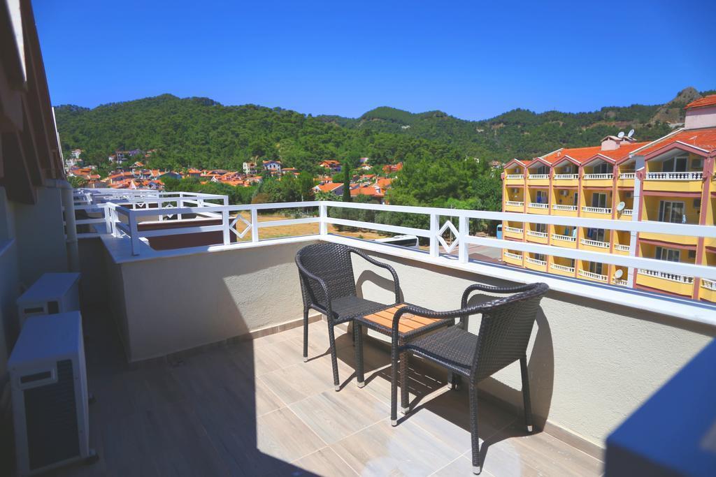 Изображение Comet Deluxe Hotel 4*