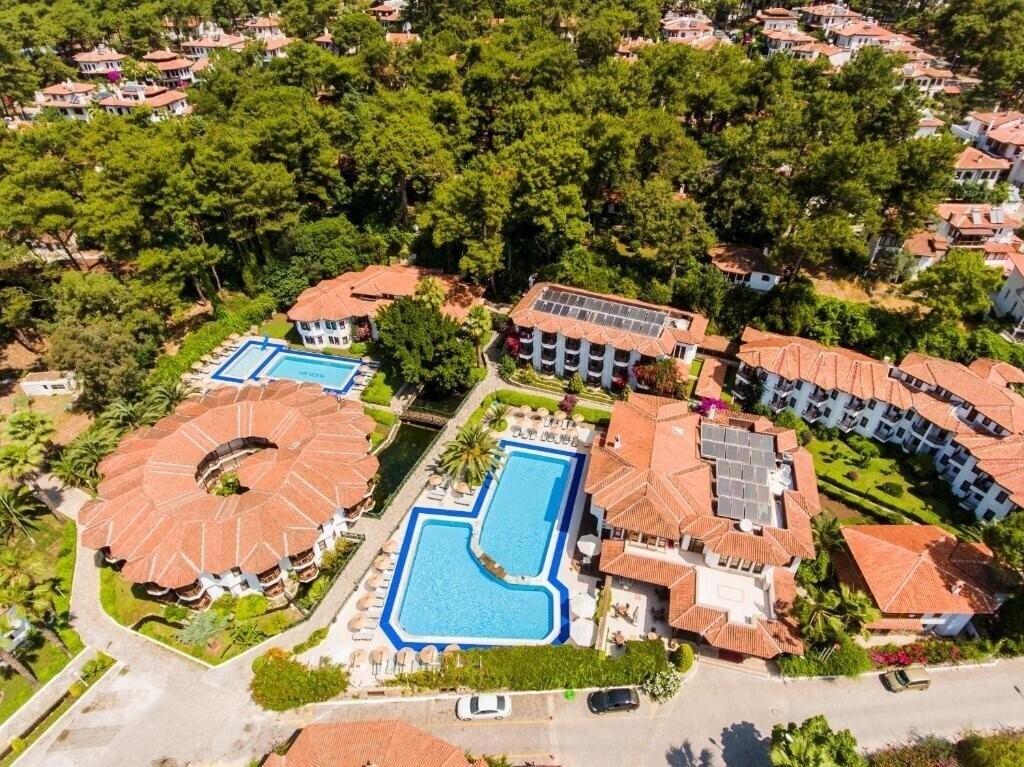 Картинка Yucelen Hotel Akyaka 4*