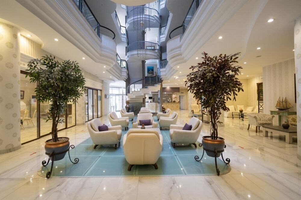 Фотография Romance Hotel 4*