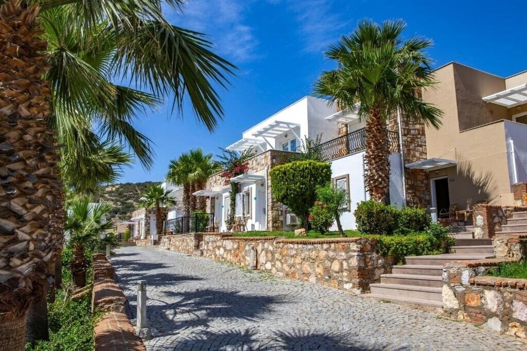 Отель Tui Magic Life Bodrum (ex. Ersan Resort & SPA, Ersan Resort, Club Ersan) 5*