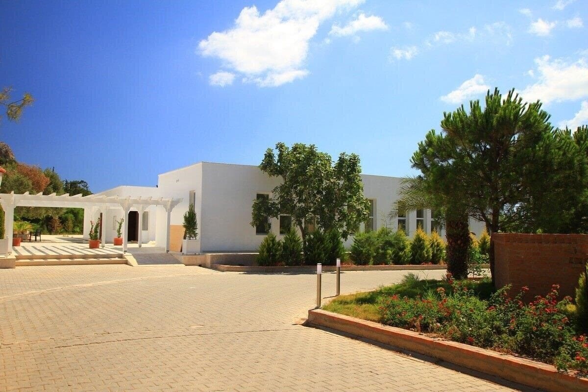 Изображение Palm Bay Beach Hotel 4*