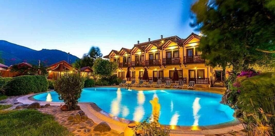 Отель Palmetto Resort Hotel 3*