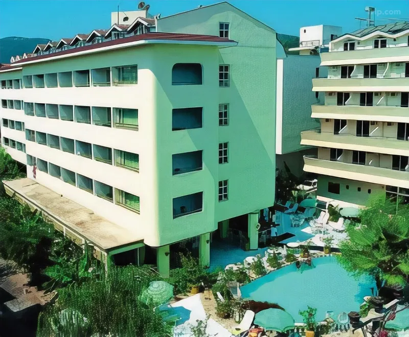 Отель Serenad 3*