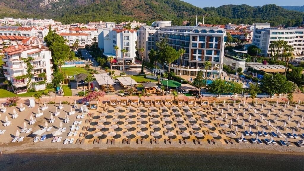 Отель Hotel Caprea (ex. Hotel Caprea Beach, Dora Beach Boutique Hotel, Dora Beach Marmaris, Karacan Beach) 3*