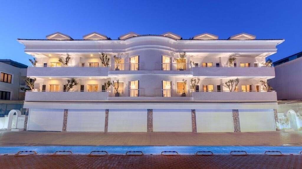 Картинка L Olive Homes 3*