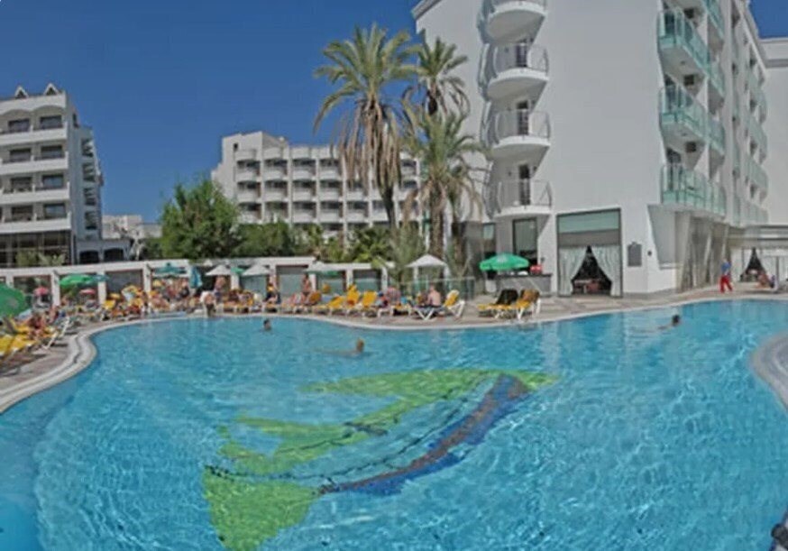 Фотография Blue Bay Classic (ex. Blue Bays Deluxe Hotel) 4*