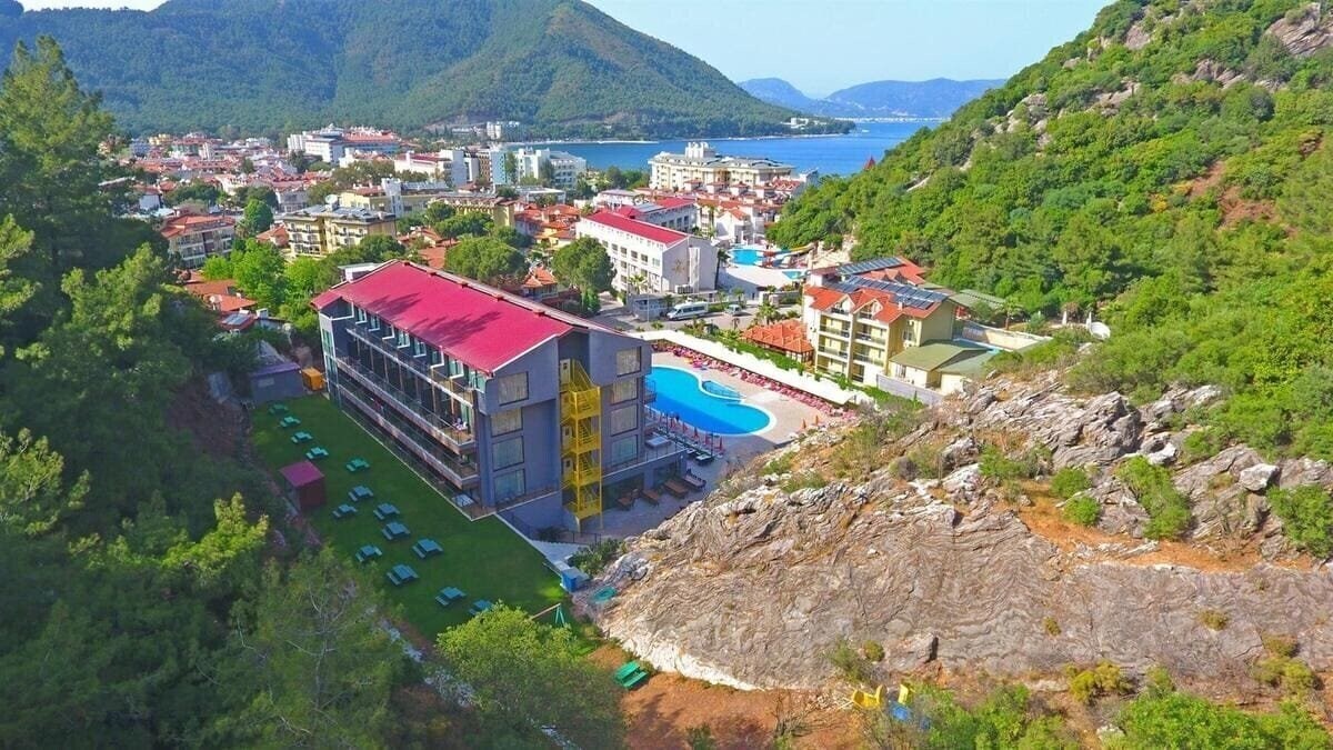 Отель Mirage World Hotel 5*