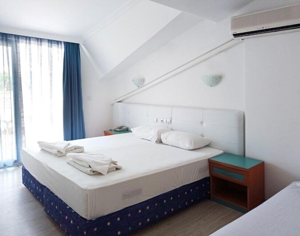 Фото Navy Hotel 3*