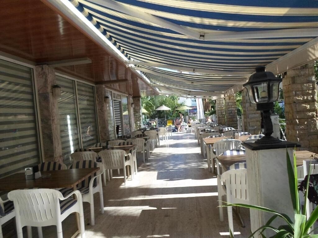 Изображение Myra 3*