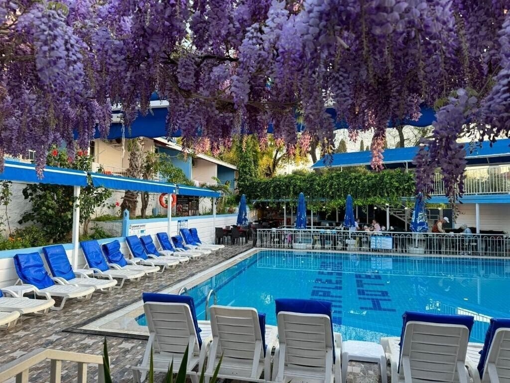 Фотография Temple Side Hotel 3*