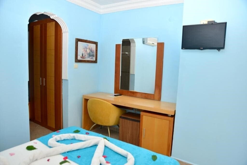 Картинка Temple Side Hotel 3*