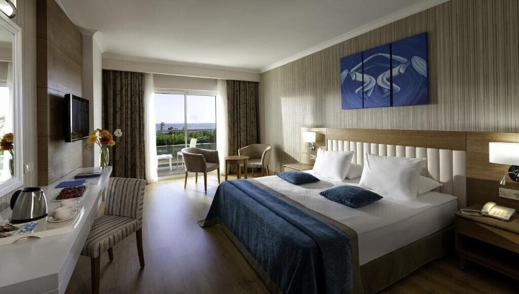 Отель Adalya Ocean Deluxe 5*