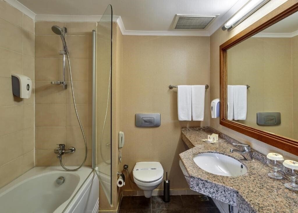 Фото Sunis Elita Beach Resort Hotel & Spa 5*