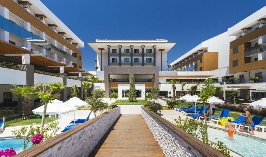 Изображение Terrace Elite Resort 5*