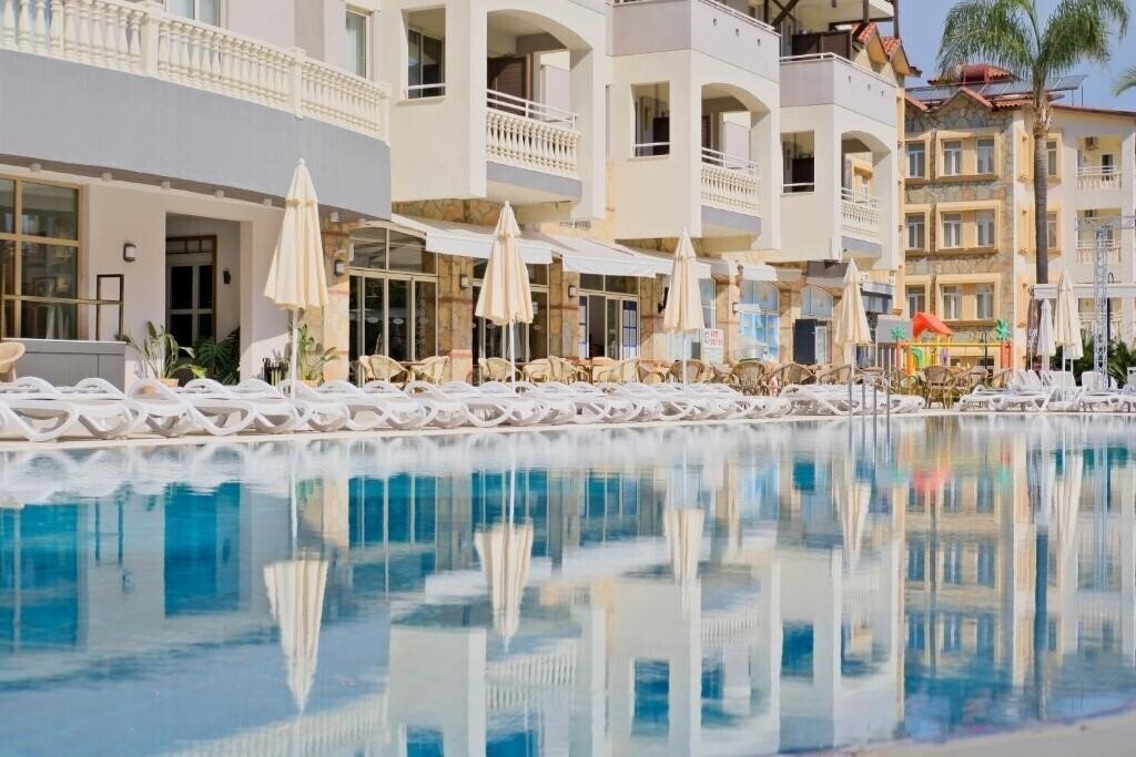 Отель Side Village Hotel 4*