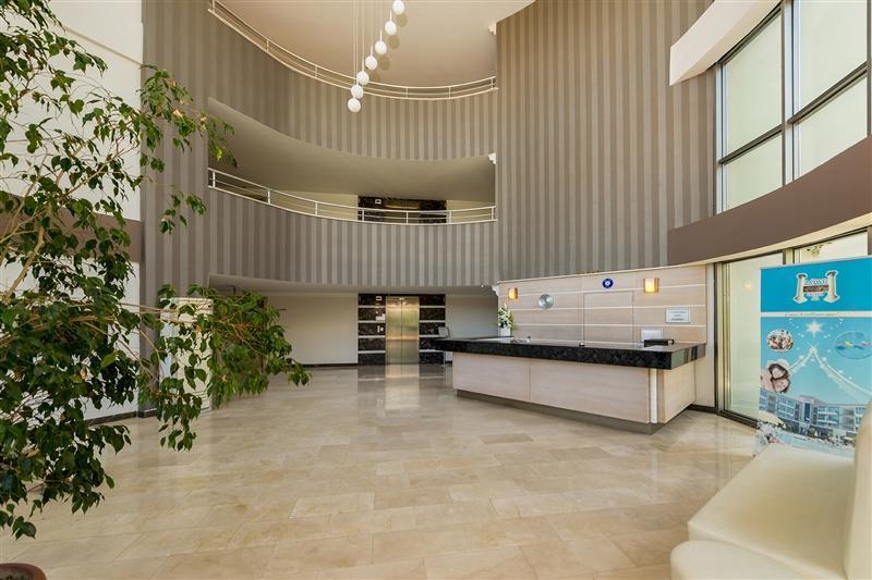 Изображение Lowe Hotel 3*