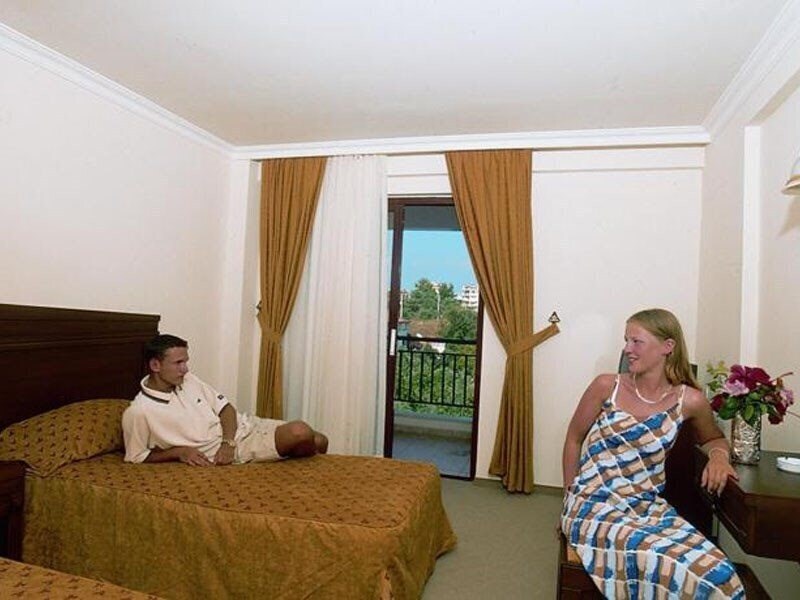 Картинка Hera Beach Hotel 3*