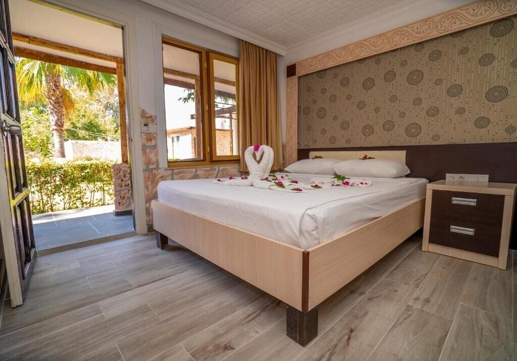 Фото Aperion Beach (ex. Club Aperion Beach Hotel, Sea Paradise Hotel) 4*