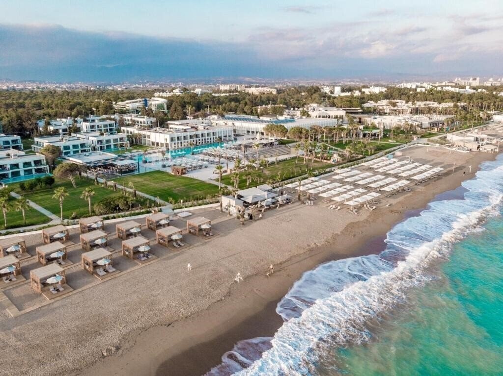 Отель Paloma Finesse 5*