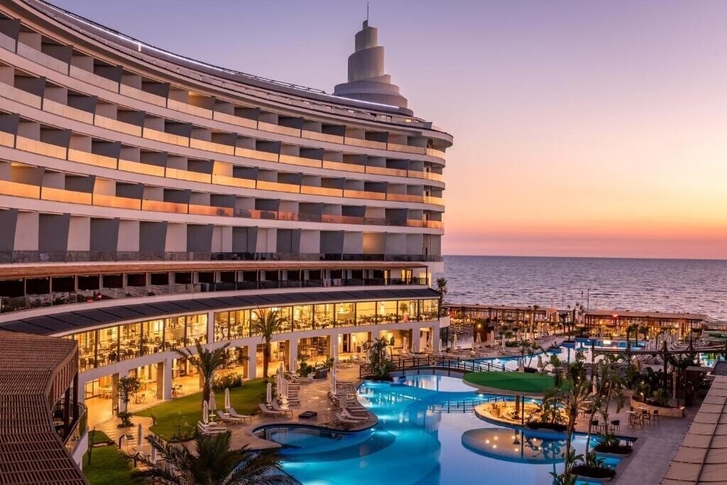 Отель Seaden Quality Resort & SPA 5*