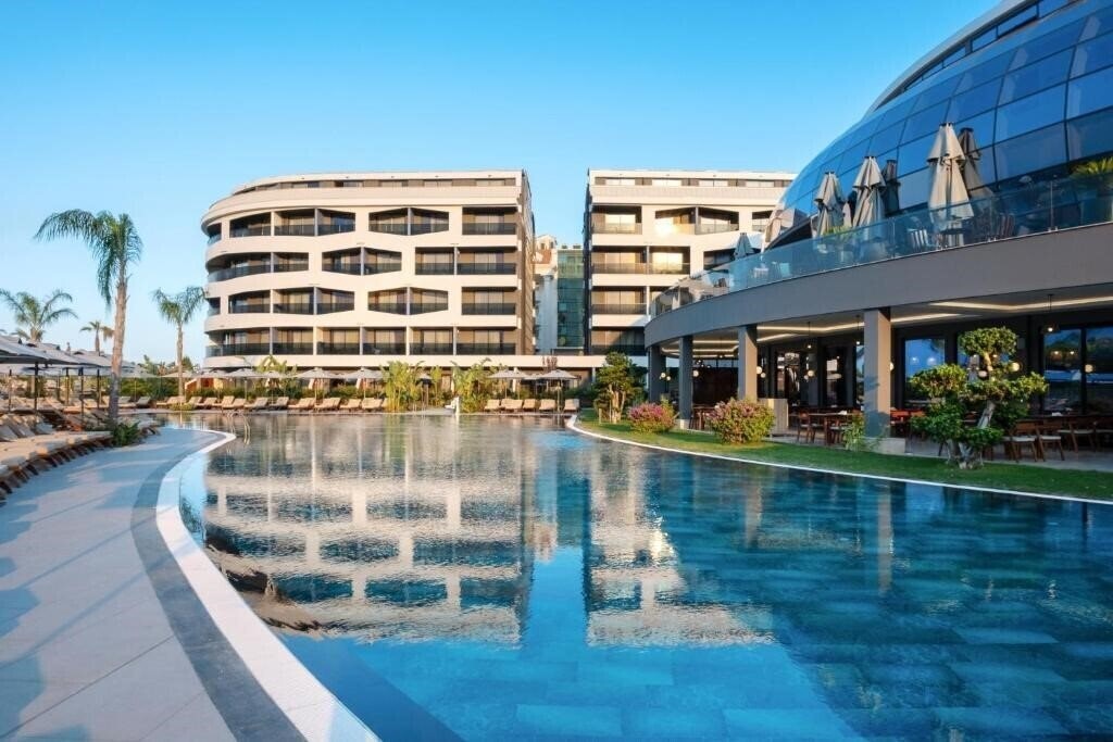 Отель Liu Resorts 5*