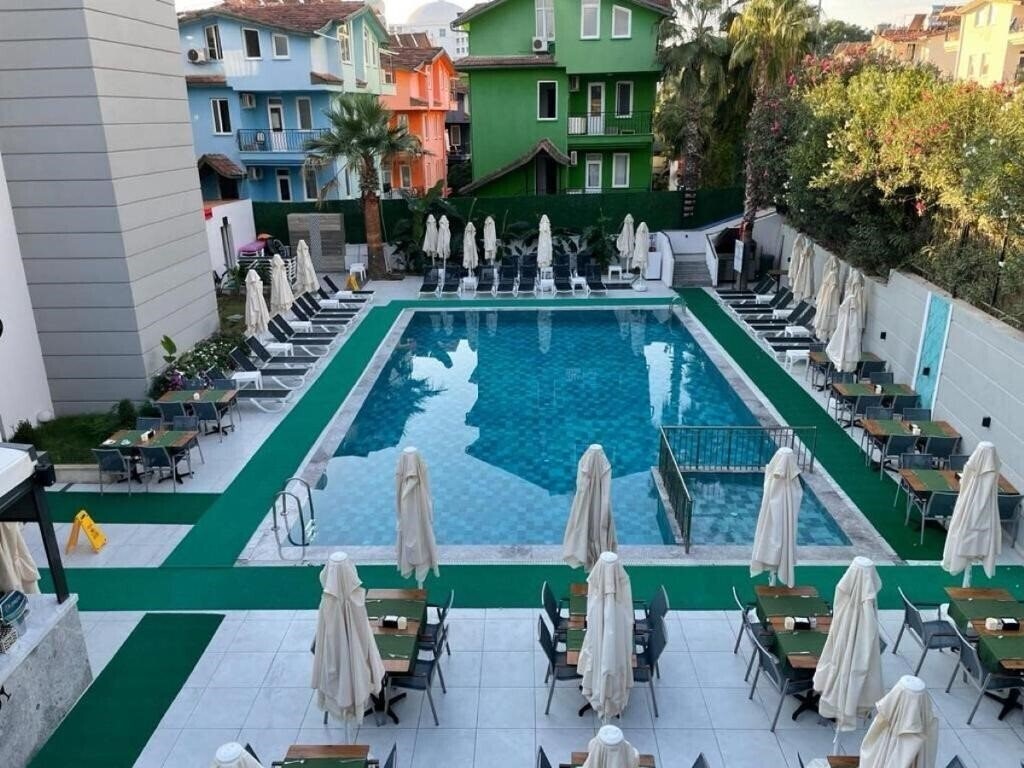 Фото Alessia Hotel 3*
