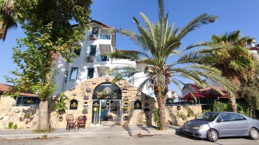 Отель Wonder Life Hotel 3*