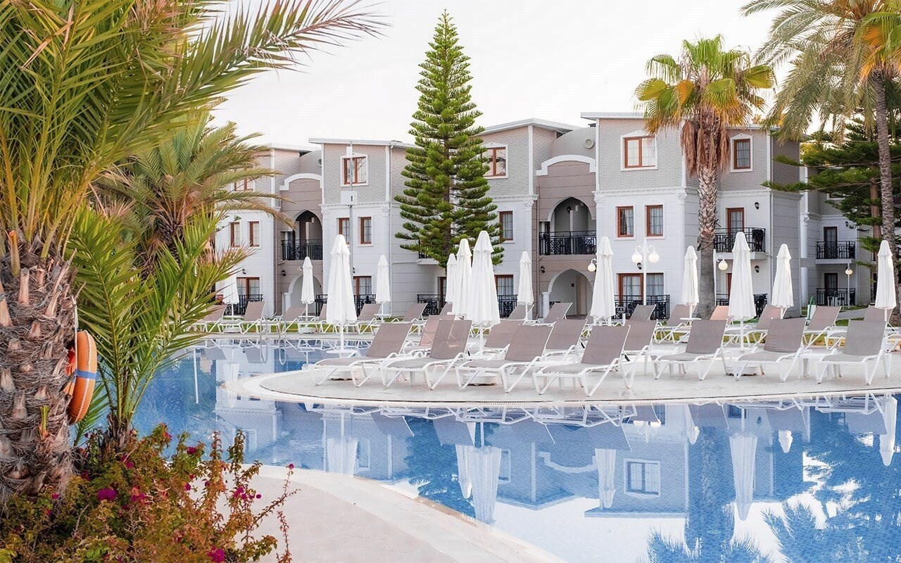 Фотография Selectum Colours (ex.  Loxia Comfort Club Side, Euphoria Barbaross Beach Resort, Fun & Sun Family Life Side, Fun & Sun Life Side) 5*