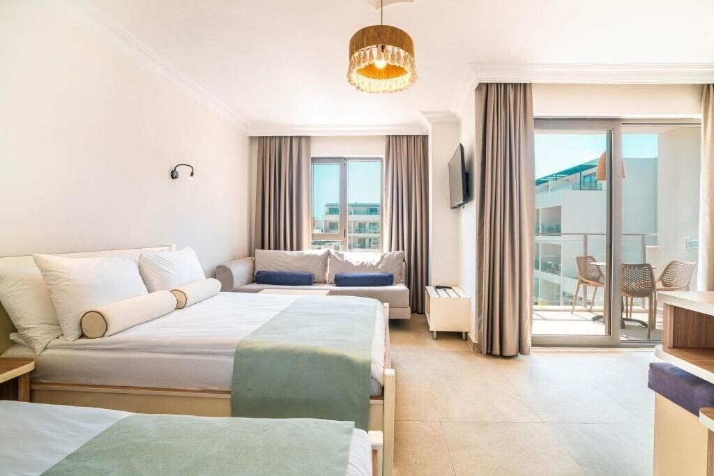 Фотография Victoria Princess Hotel 4*