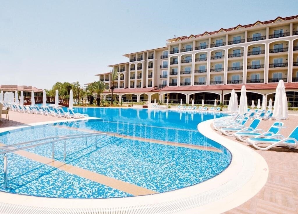 Отель Paloma Oceana Resort 5*