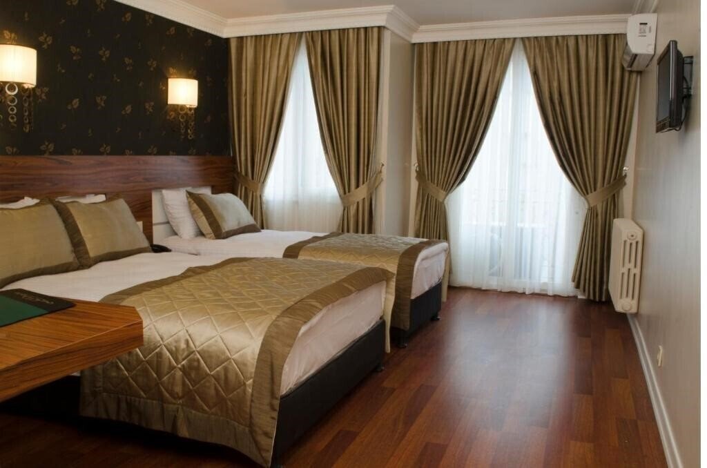 Отель Dekor Hotel 3*