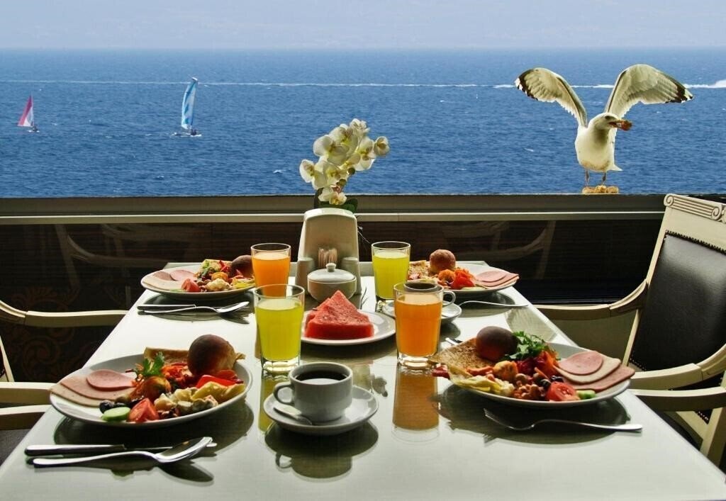 Фото Gold Hotel (ex. Gold Laleli) 3*