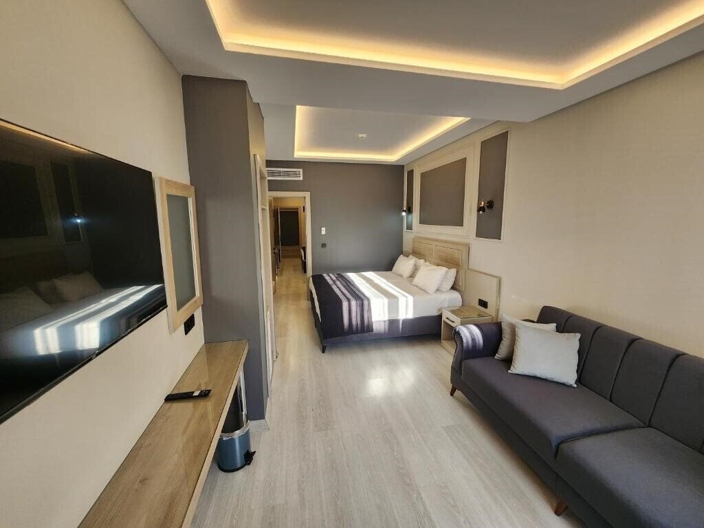 Фотография Nanda Hotel 4*