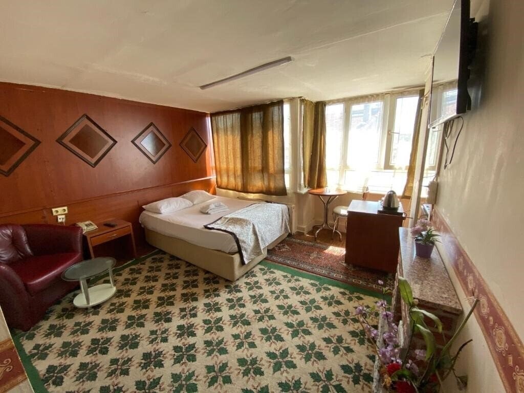 Изображение Kadikoy Kervansaray Hotel (ex. Kervansaray Hotel) 4*