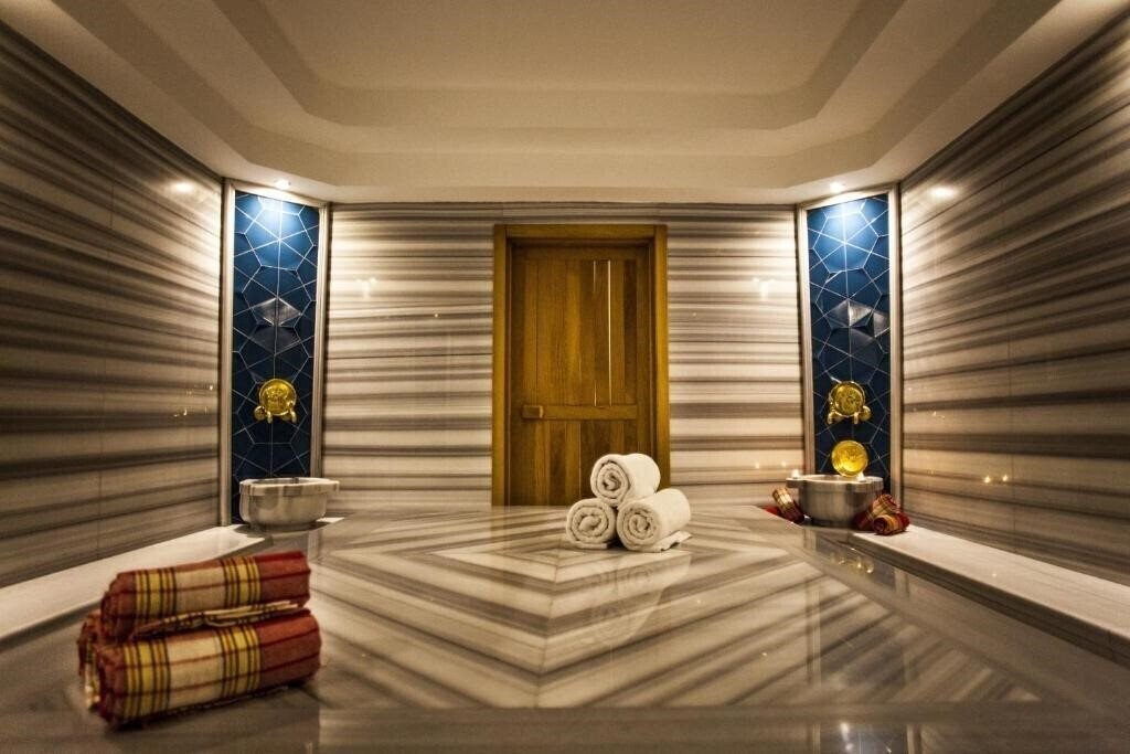 Фотография Surmeli Hotel Istanbul 5*