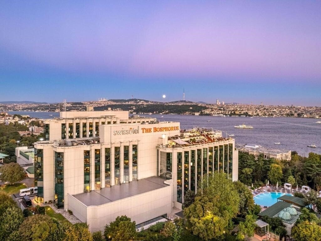 Отель Swissotel The Bosphorus 5*