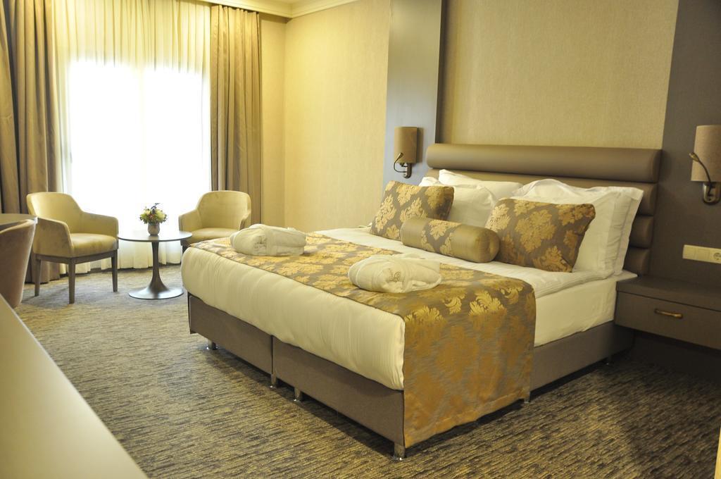 Фотография Euro Park Otel (ex. Europark Hotel) 5*