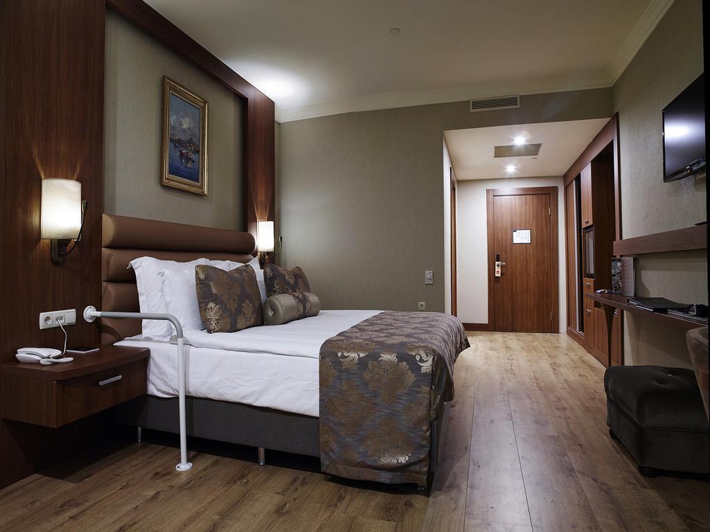 Отель Euro Park Otel (ex. Europark Hotel) 5*