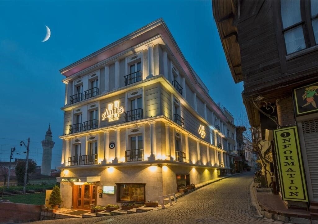 Отель Antis Hotel 4*