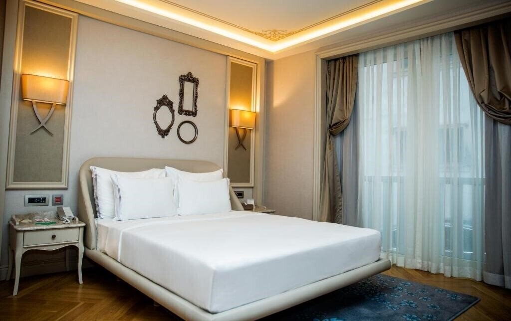Фото Lazzoni Hotel 5*