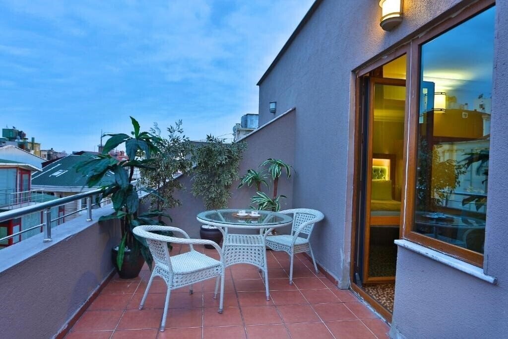 Фото Budo Hotel 3*