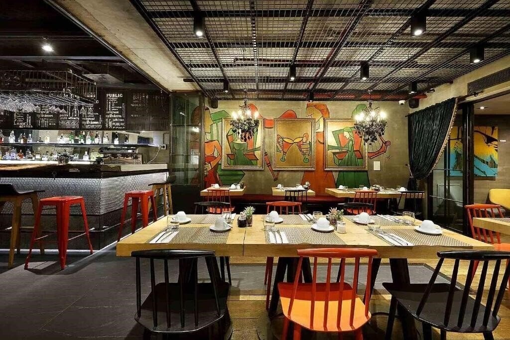 Фотография The Public Hotel 4*