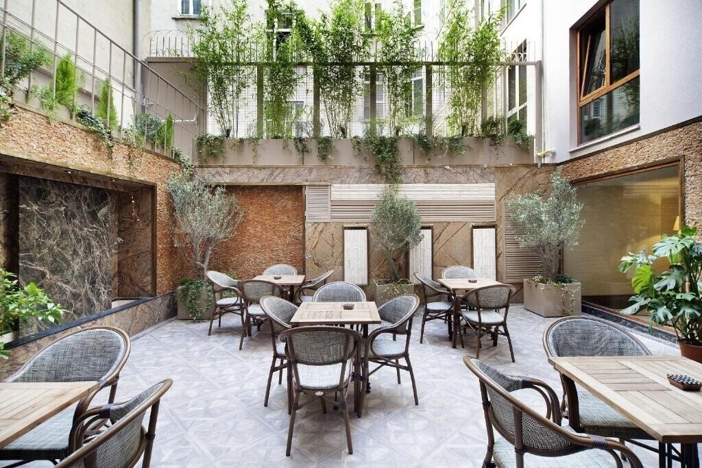 Изображение Grand Hotel de Pera 4*