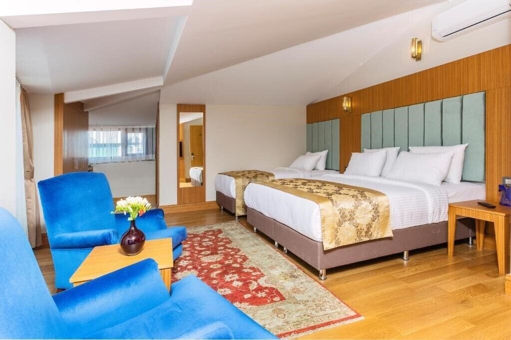 Фото Acra Hotel (ex. Acra Hotel Special Category) 4*