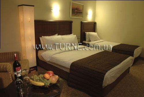 Отель Seminal Hotel 4*