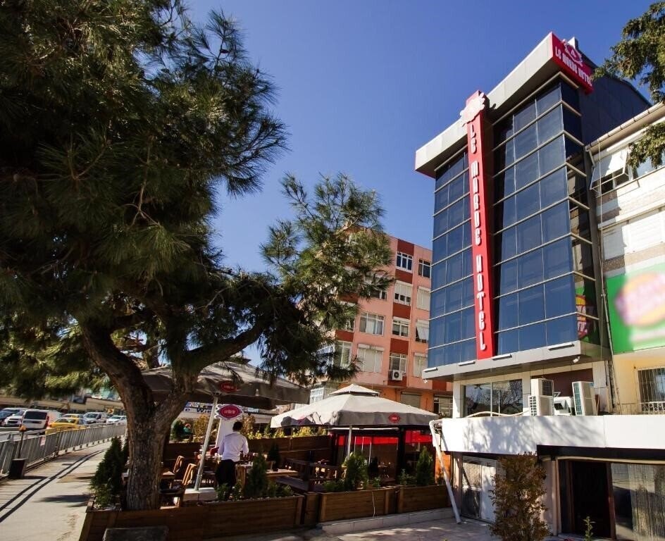Отель Le Marde Hotel 3*
