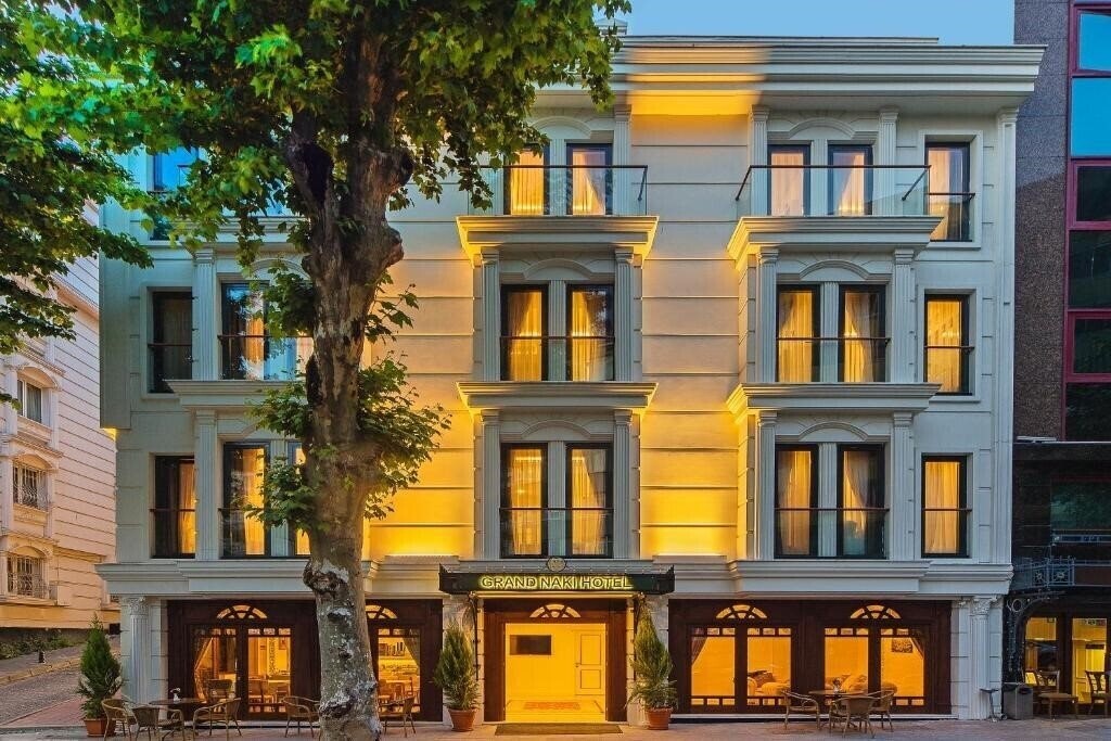 Фото Grand Naki Hotel 3*