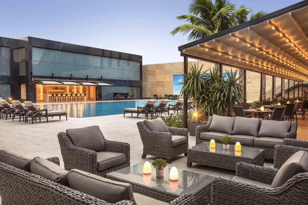 Изображение Tango Arjaan By Rotana 5*