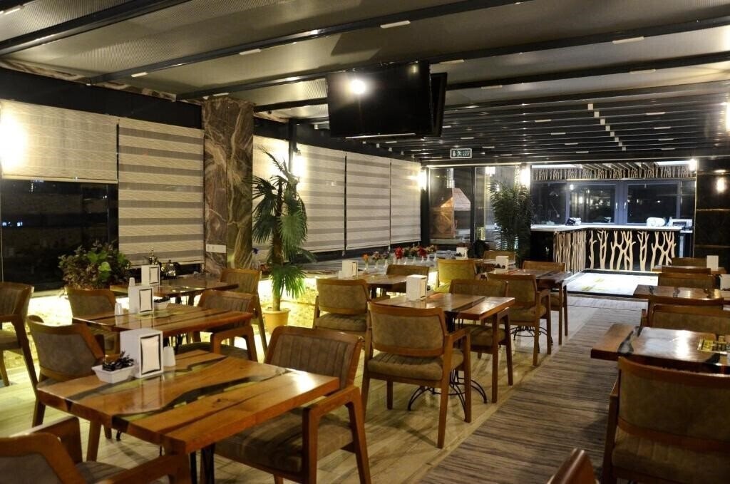 Фотография Grand Mark Hotel 3*