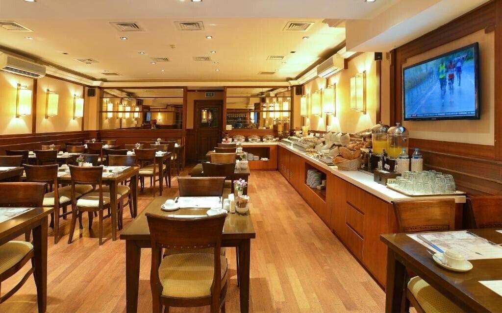 Фото Pera Rose Hotel (ex. Pera Rose Boutique, Rose by Molton Hotels) 4*